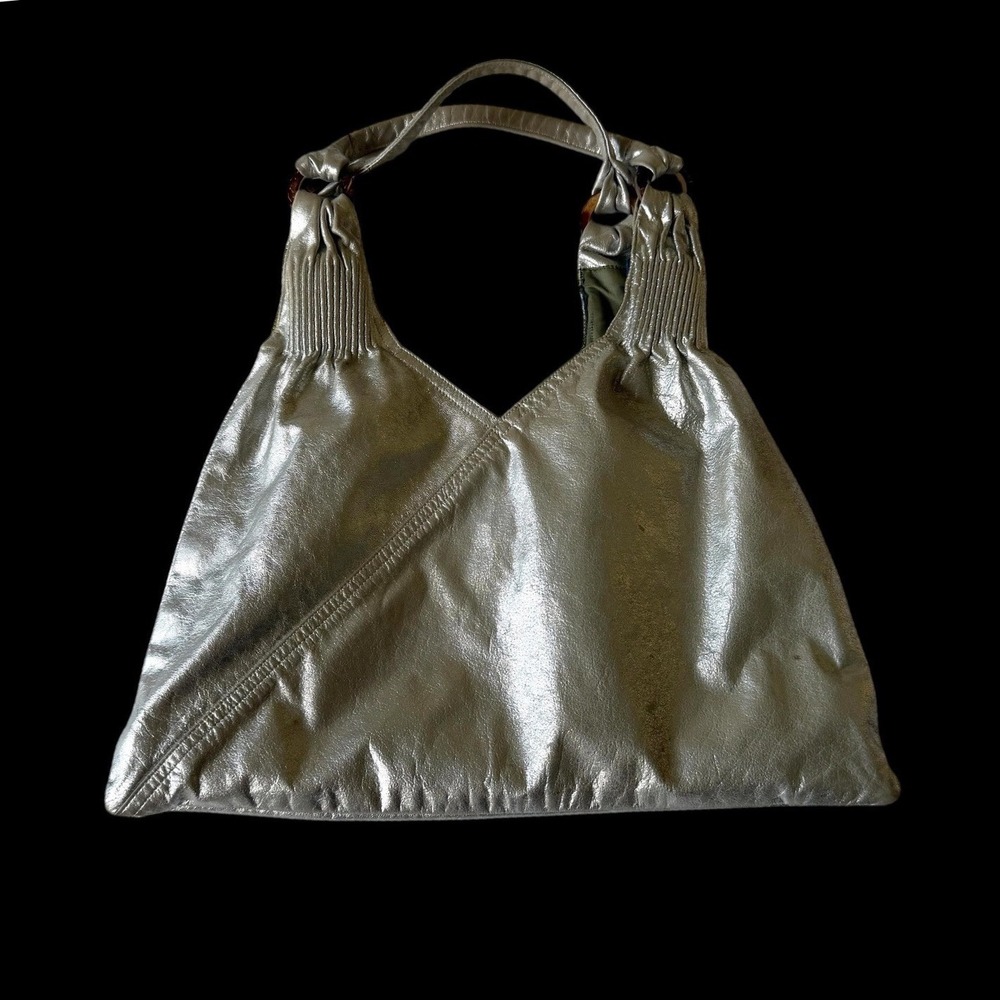 Y2K Ananas Metallic Silver Leather Hobo Bag Asymmetrical Pleated Wood Ring